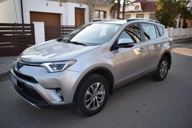 Toyota Rav 4 Rav4 2.5 Hybrid Active e-CVT Magyar!