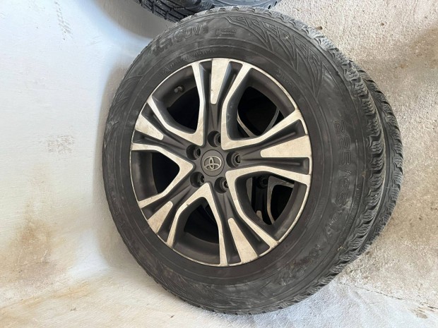 Toyota Rav 4 Tli Gumi Alufelnin