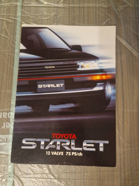 Toyota Starlet prospektus
