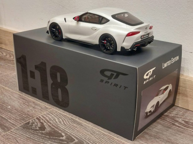 Toyota Supra GR 1/18 GT Spirit 1:18