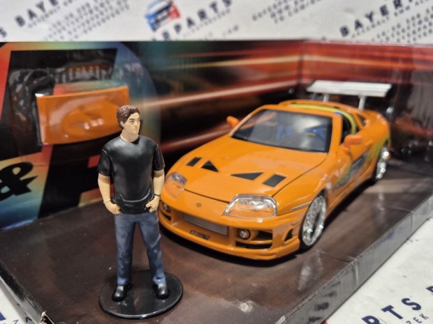 Toyota Supra (1995) - Fast and Furious - Hallos Iramban - Brian figu