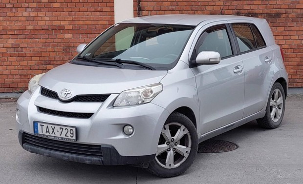 Toyota Urban Cruiser 1.33 Exe 149000 km