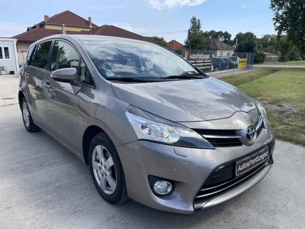 Toyota Verso 1.6 D-4D Active Trend // Tempomat...