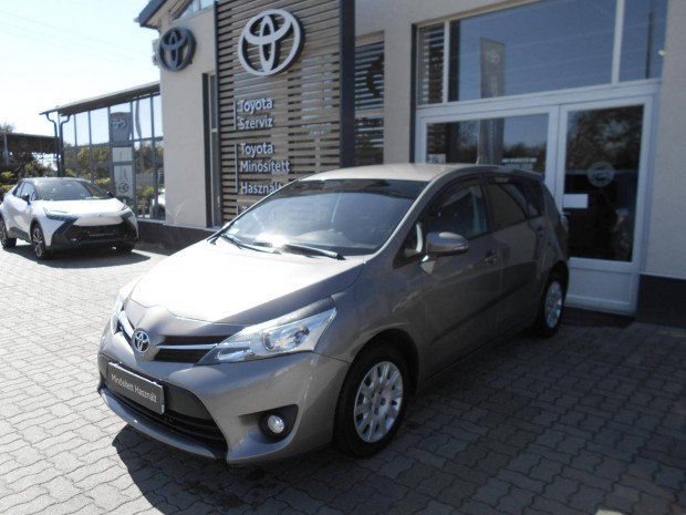 Toyota Verso 1.6 Live