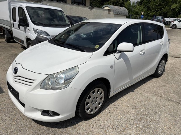Toyota Verso 1.6 Sol Vonóhorog!