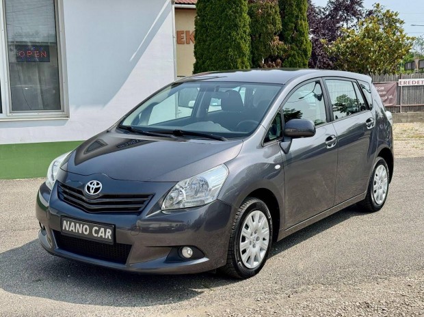 Toyota Verso 1.8 Luna Tempomat. digit klíma. vo...