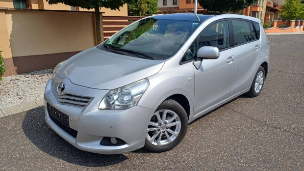 Toyota Verso 1.8 Sol 7 személy - Friss műszaki...