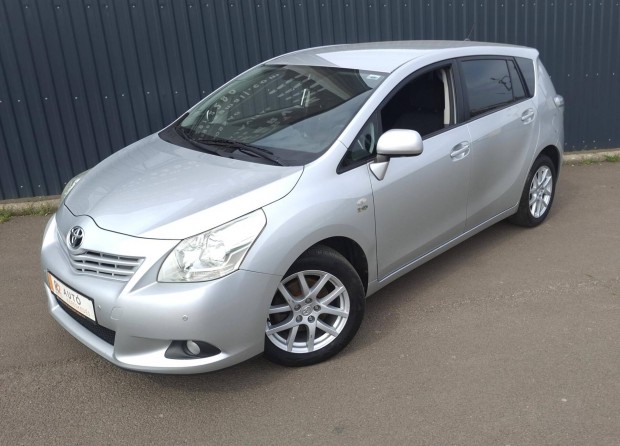 Toyota Verso 1.8 Sol Navi Akár 2 Év Garancia !!...