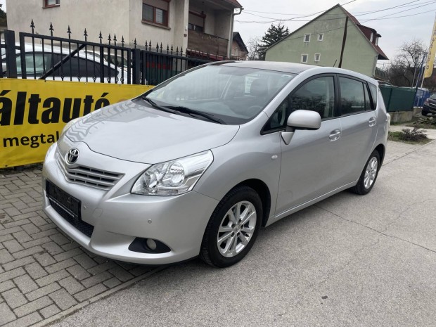 Toyota Verso 1.8 Terra Panor�matet�.Tempomat.PA...