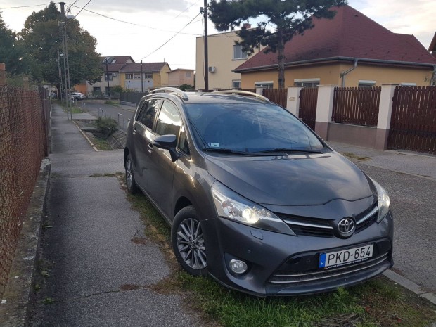 Toyota Verso 2017 évi autó eladó