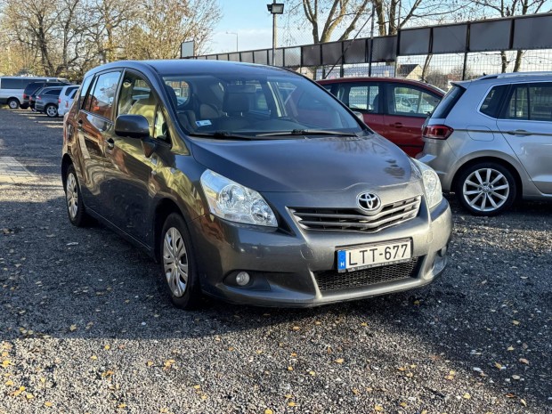 Toyota Verso 2.0 D-4D Luna 7 szemlyes! Vonhor...