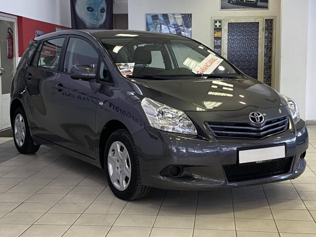 Toyota Verso 2.0 D-4D Luna Dynamic-1v Garancia