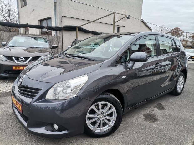 Toyota Verso 2.0 D-4D Sol Panorma Tet! Digit...