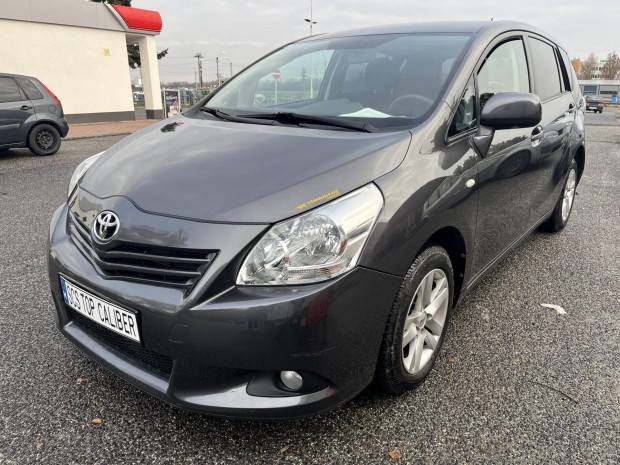 Toyota Verso 2.0 D-4D Sol digit kl�ma.kev�s km....