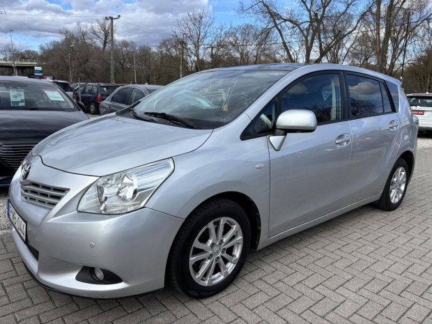 Toyota Verso 2.0 D-4D Style