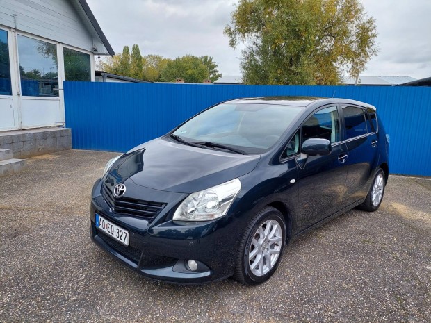 Toyota Verso 2.0 D-4D Style Navi BLUETOOTH TEMP...