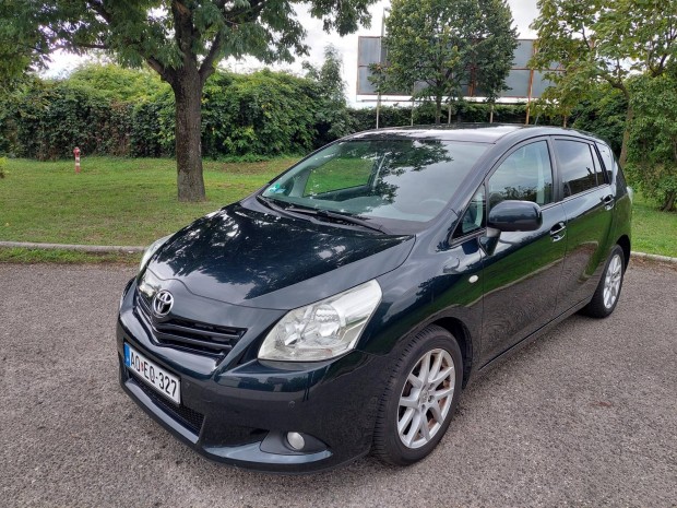 Toyota Verso 2.0 D-4D Style Navi BLUETOOTH TEMP...