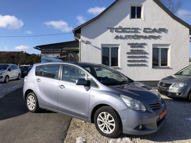 Toyota Verso 2.0 D-4D Style Vgig Vezetett Szer...