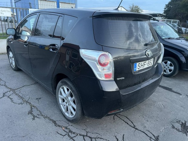 Toyota Verso 2.0 D-4D Terra (5 szemlyes ) Szp...