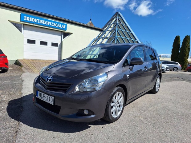 Toyota Verso 2.2 D-CAT Premium (Automata) 19195...