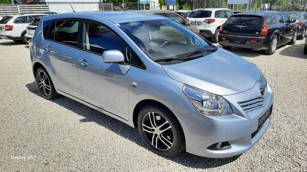 Toyota Verso 2.2 D-CAT Sol 143e Km.Digklima.Tem...
