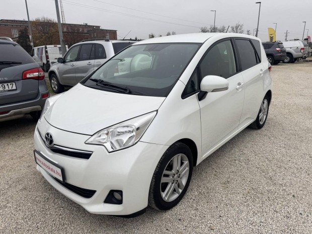 Toyota Verso-S Verso S 1.33 VVT-i tolat kamera...