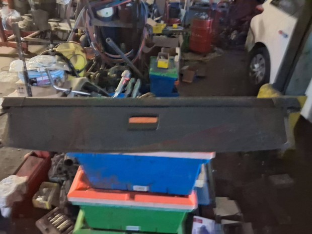 Toyota Verso csomagt�rrol� 2009-