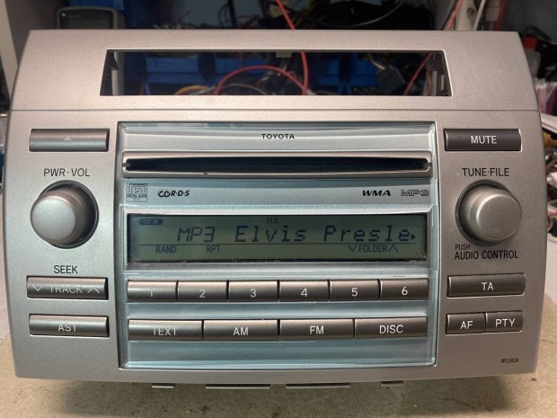 Toyota W53824 gyári autórádió CD MP3 lejátszó eladó