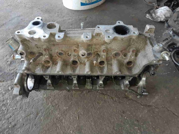 Toyota Yaris 05-10 Hengerfej