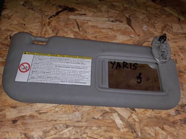 Toyota Yaris 05-10 Jobb Napellenző
