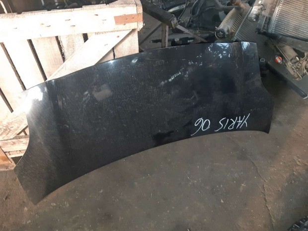 Toyota Yaris 05-10 Motorh�ztet�