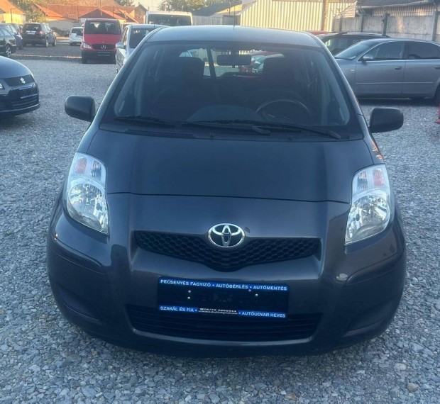 Toyota Yaris 1.0