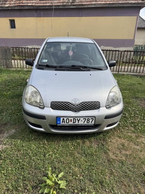 Toyota Yaris 1.0