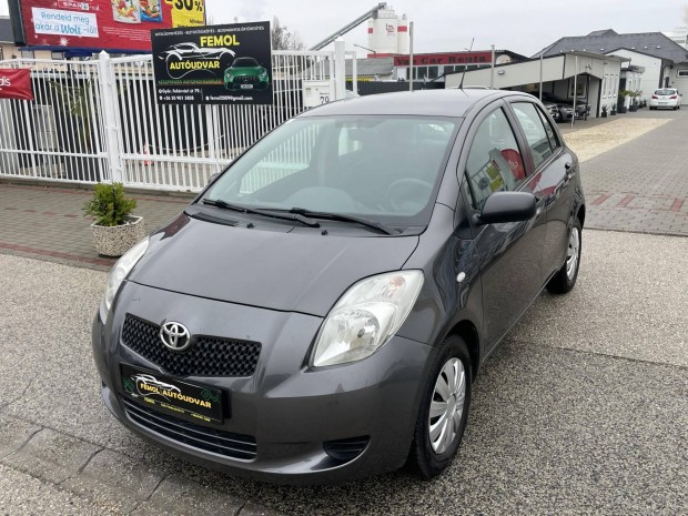 Toyota Yaris 1.0 998 Ice Megkmlt! Sz.knyv!
