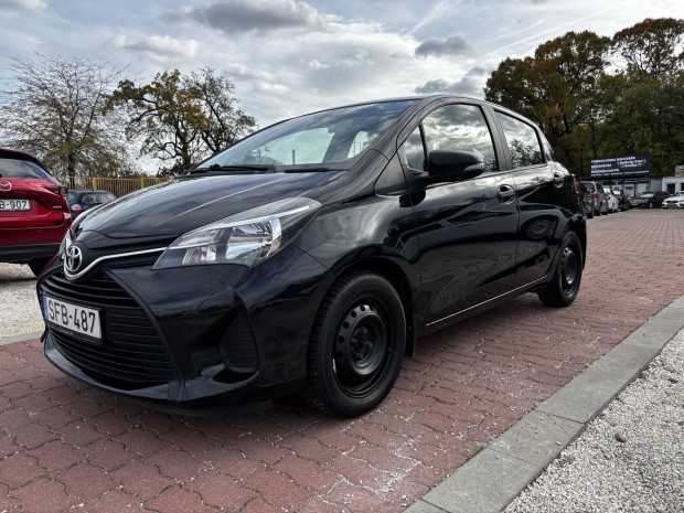 Toyota Yaris 1.0 Active 82100KM!