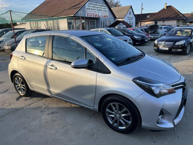 Toyota Yaris 1.0 Active Comfort Vgig Vezetett...