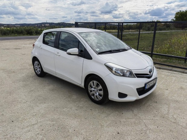 Toyota Yaris 1.0 Active+Cool Dupla Digit Klíma!...