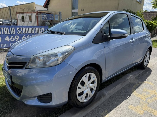 Toyota Yaris 1.0 Active+Cool Olasz Rozsdamentes...