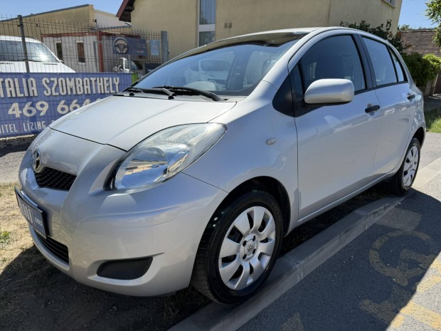 Toyota Yaris 1.0 Active Olasz Rozsdamentes! 162...