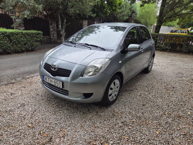 Toyota Yaris 1.0 Blue Ice jéghideg klima