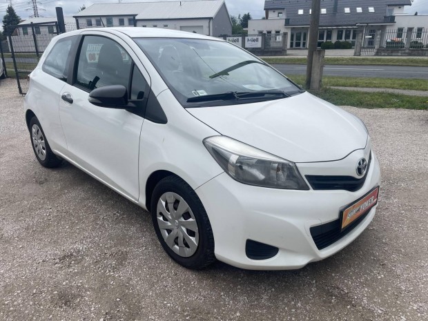 Toyota Yaris 1.0 ECO AC Klíma Multikormány