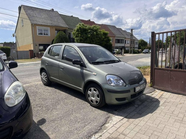 Toyota Yaris 1.0 Első magyarországi tulajdonostól