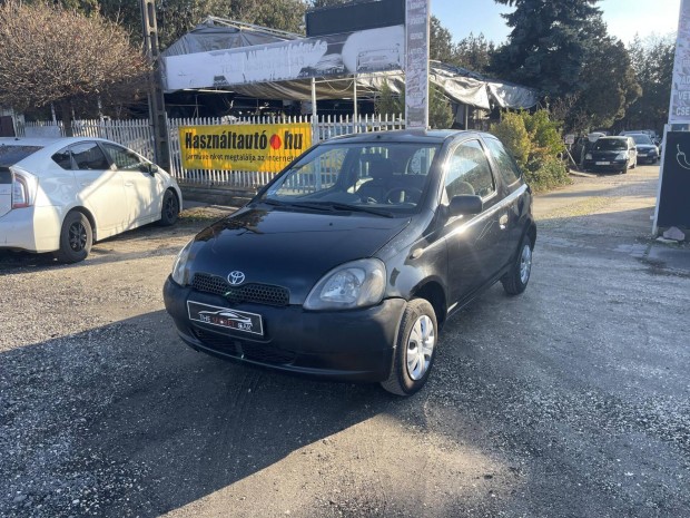 Toyota Yaris 1.0 Harmony