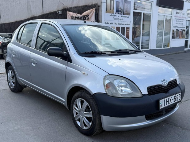Toyota Yaris 1.0 Harmony Kl�ma!