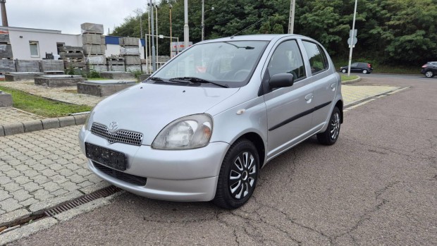Toyota Yaris 1.0 Harmony Szép És Jó!!!