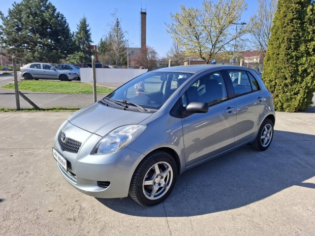 Toyota Yaris 1.0 Ice Klíma.friss műszaki.folyam...