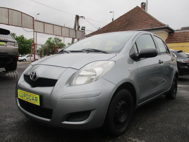 Toyota Yaris 1.0 LIFE