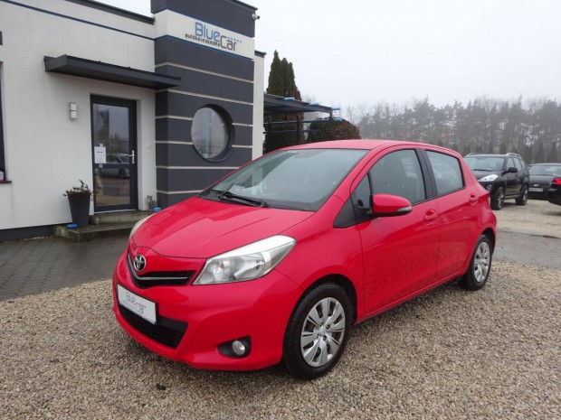 Toyota Yaris 1.0 LIFE Megbizhat� Benzines!!Tola...