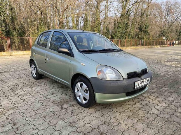 Toyota Yaris 1.0 Linea Luna 142000 km Mszaki 2...