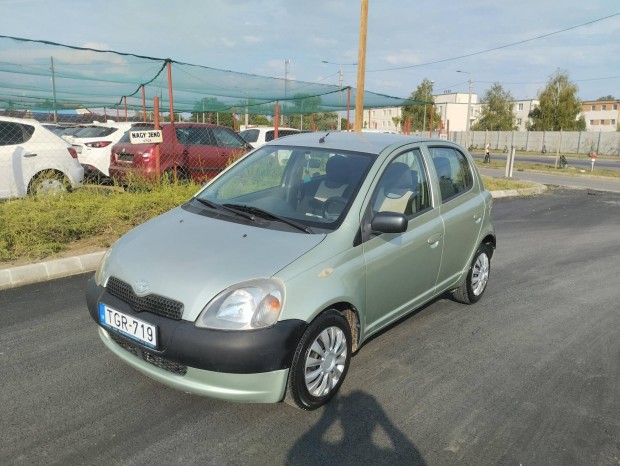 Toyota Yaris 1.0 Linea Luna Hideg Klímás!